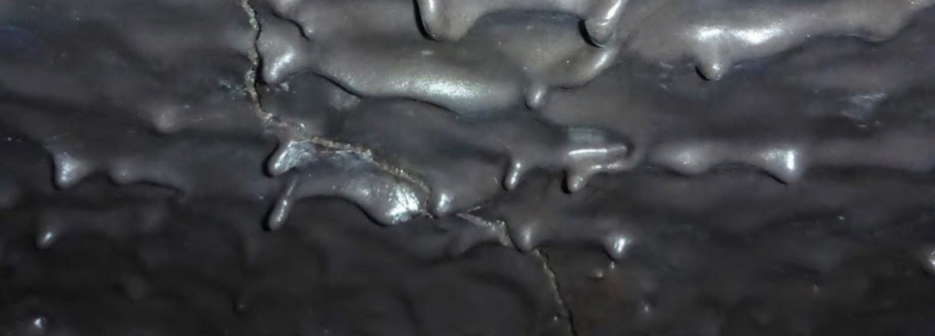 Tunnel Réunion : Tunnel de lave - Coulée 2004 à La Réunion